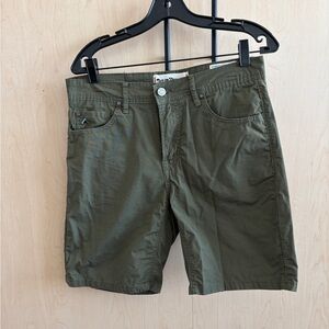 Tailor Vintage Forest Green Men's Flat Front Shorts